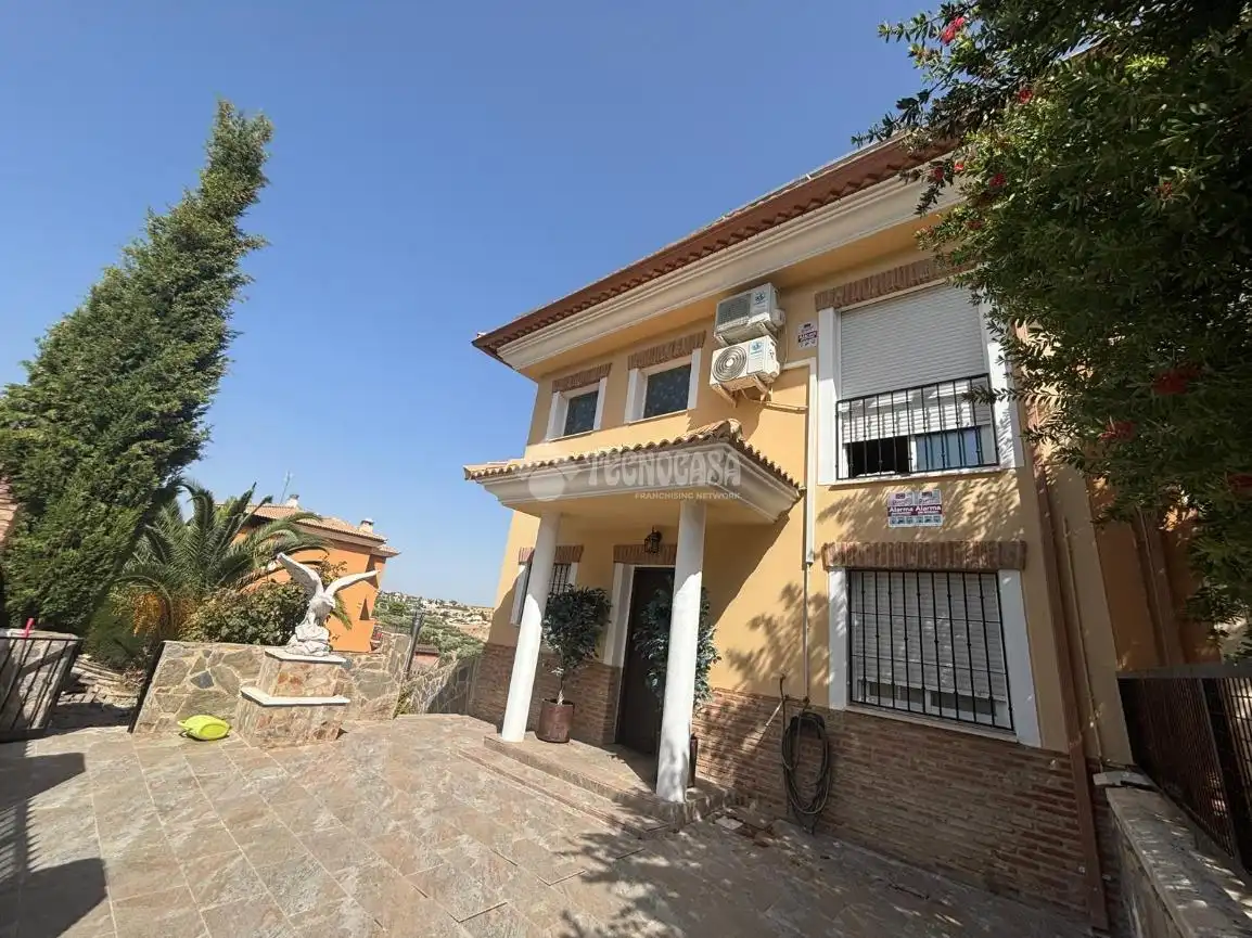 Casa pareada con terraza en venta en La Guardia de Jaén, imagen 4
