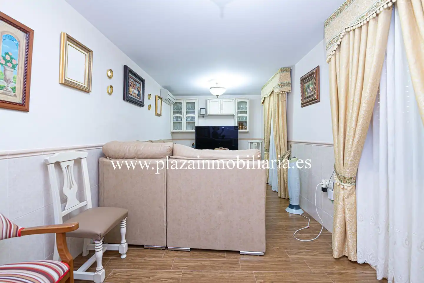 Sala de estar de Casa o chalet en venta en Lucena con Aire acondicionado, Terraza y Trastero