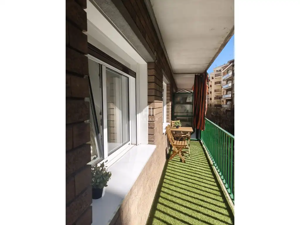 Piso con ascensor en venta en Príncep de Viana - Clot - Xalets Humbert Torres