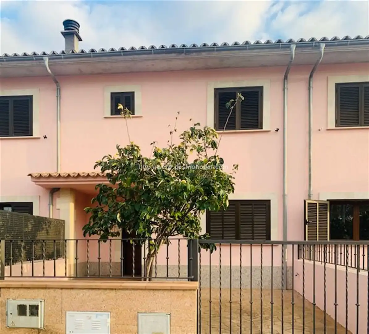Exterior view of Single-family semi-detached for rent in  Palma de Mallorca  with Air Conditioner, Heating and TV