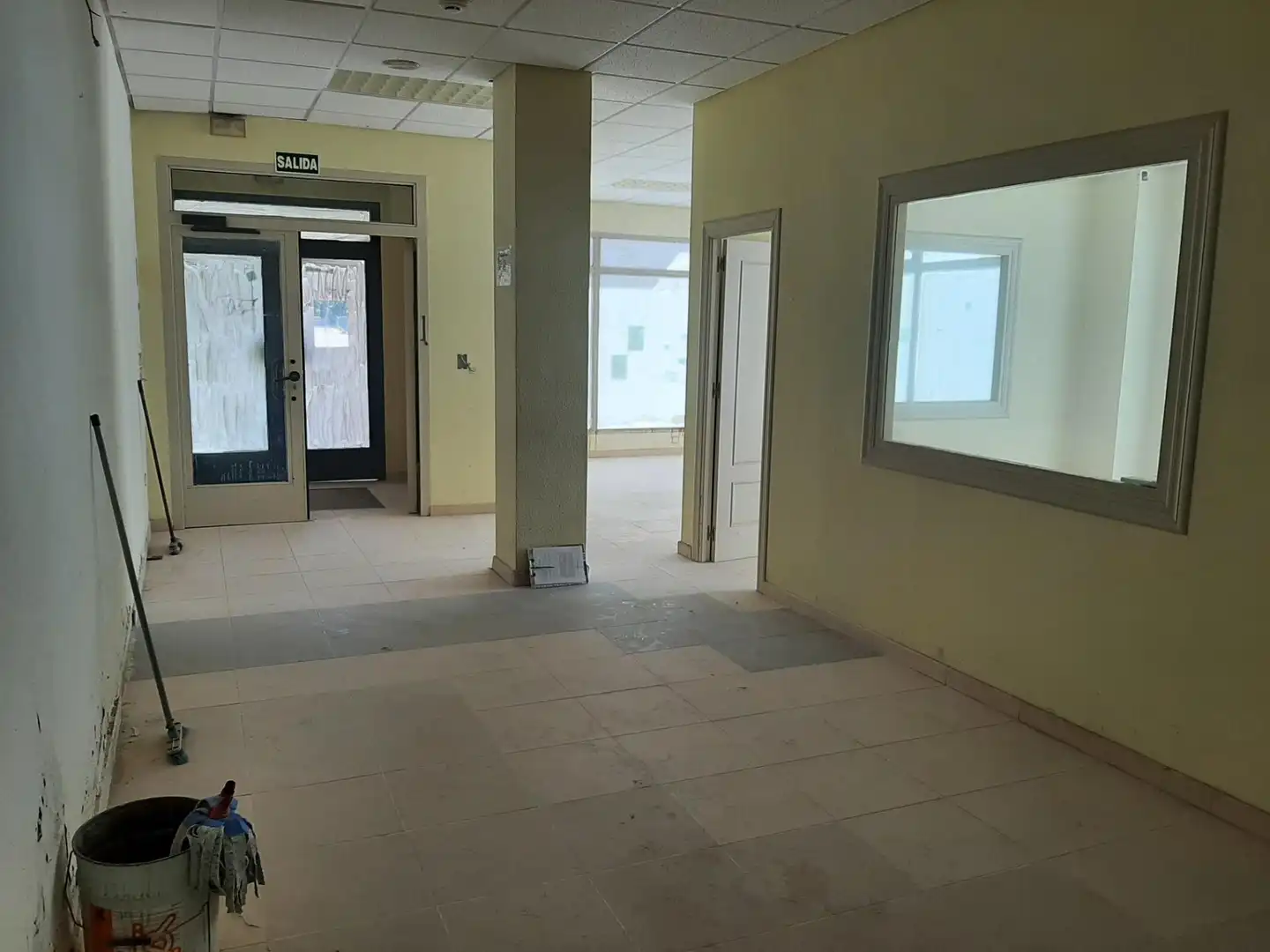 Locale commerciale in vendita a Calle Jacinto Benavente 7, imagen 7