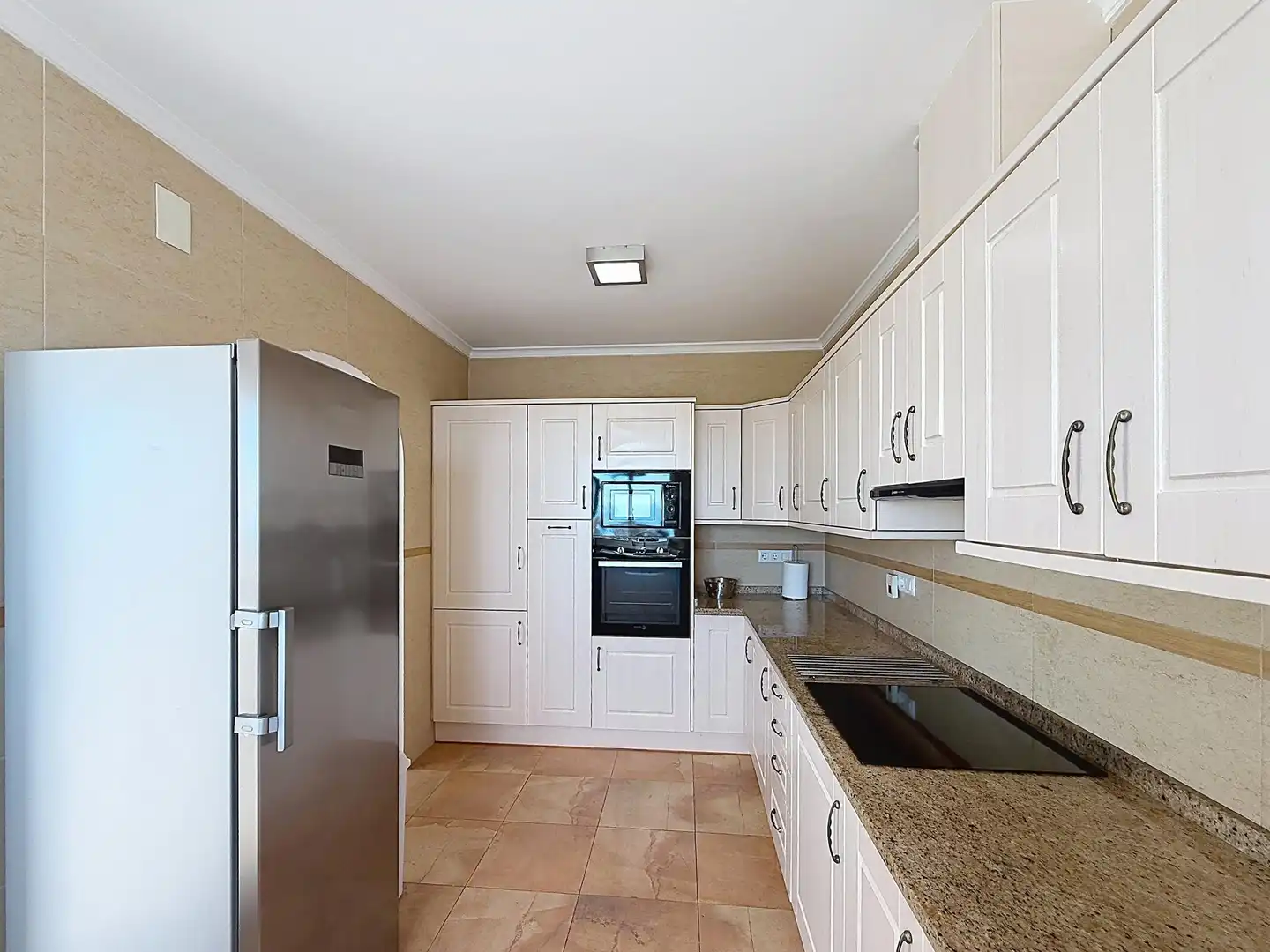 Chalet con piscina en venta en Cumbre del Sol, imagen 14