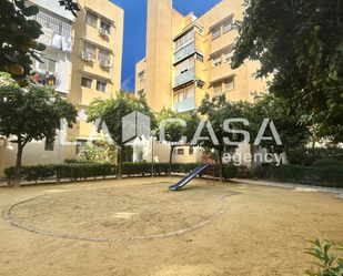 Exterior view of Flat for sale in  Sevilla Capital  with Terrace