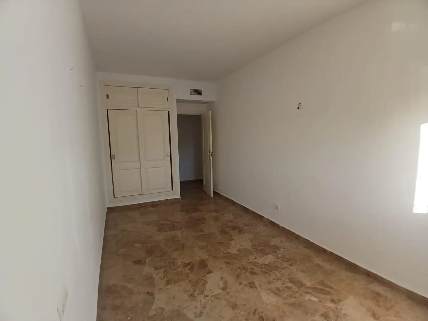 Flat with pool for sale in San Pedro de Alcántara, imagen 30