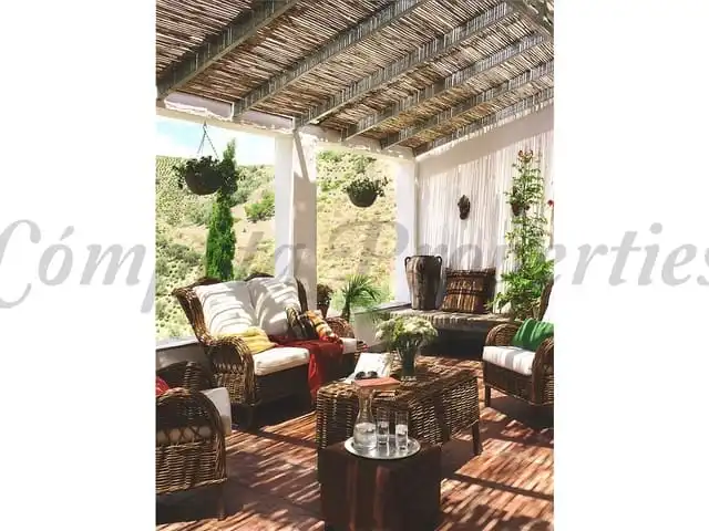 Casa adosada en venta en Canillas de Aceituno