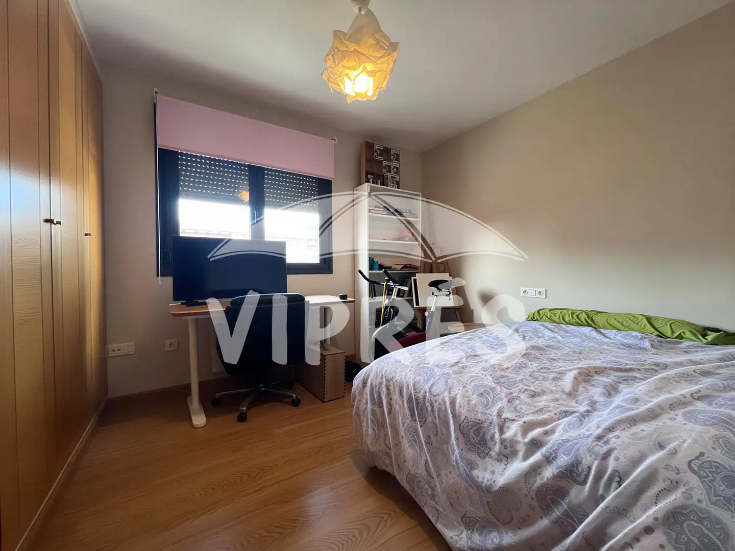 Habitación de Piso en venta en Cáceres con Trastero, Piscina y Amueblado