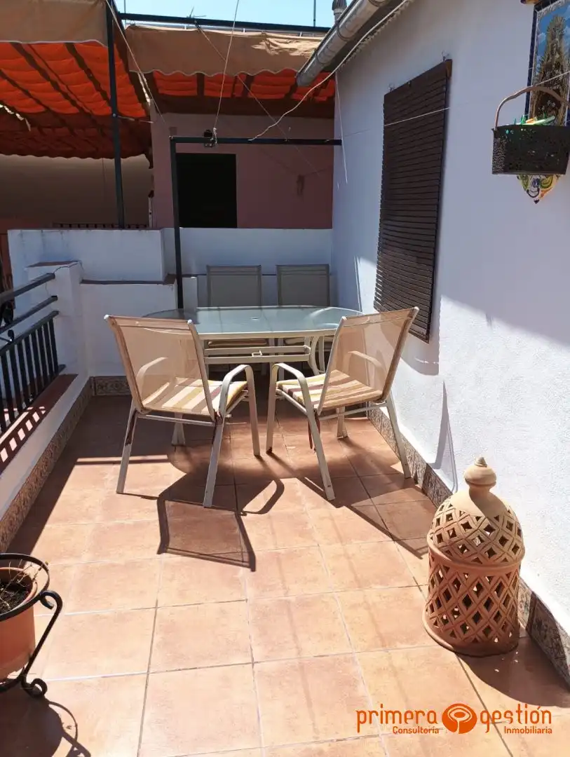 Terraza de Dúplex en venta en Lora del Río con Aire acondicionado, Trastero y Balcón