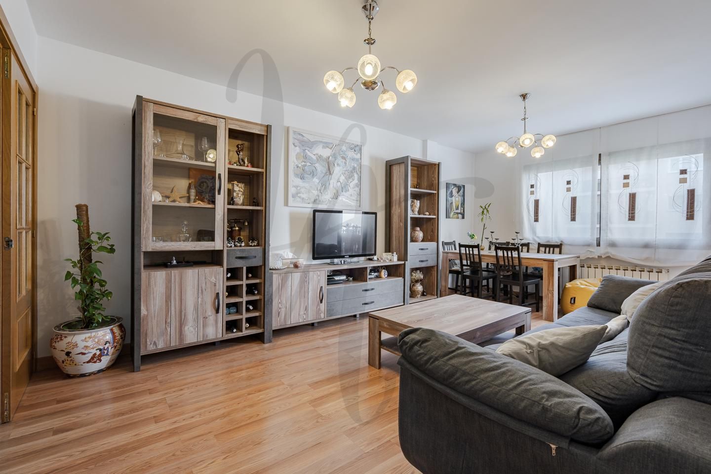 Sala d'estar de Pis en venda en Algete amb Calefacció, Terrassa i Piscina comunitària