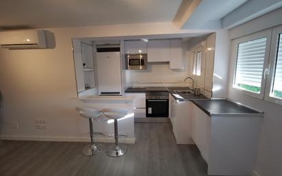 Kitchen of Flat for sale in  Madrid Capital  with Air Conditioner, Heating and Private garden