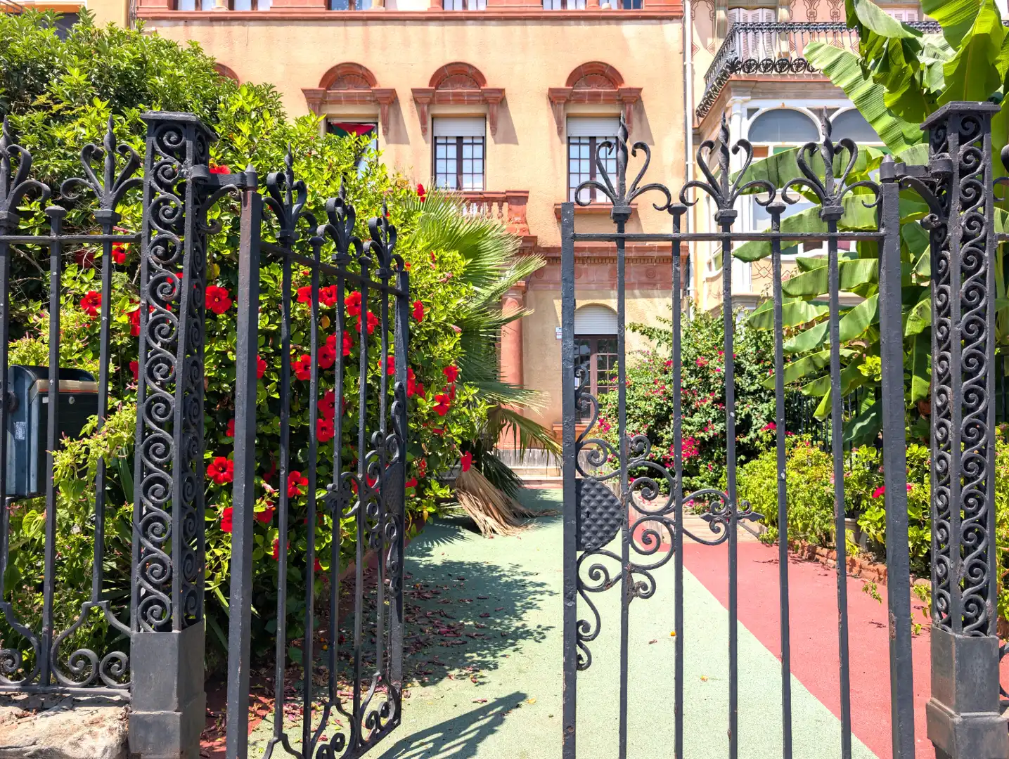 Jardí de Casa o xalet en venda en Vilassar de Mar amb Jardí privat, Terrassa i Balcó