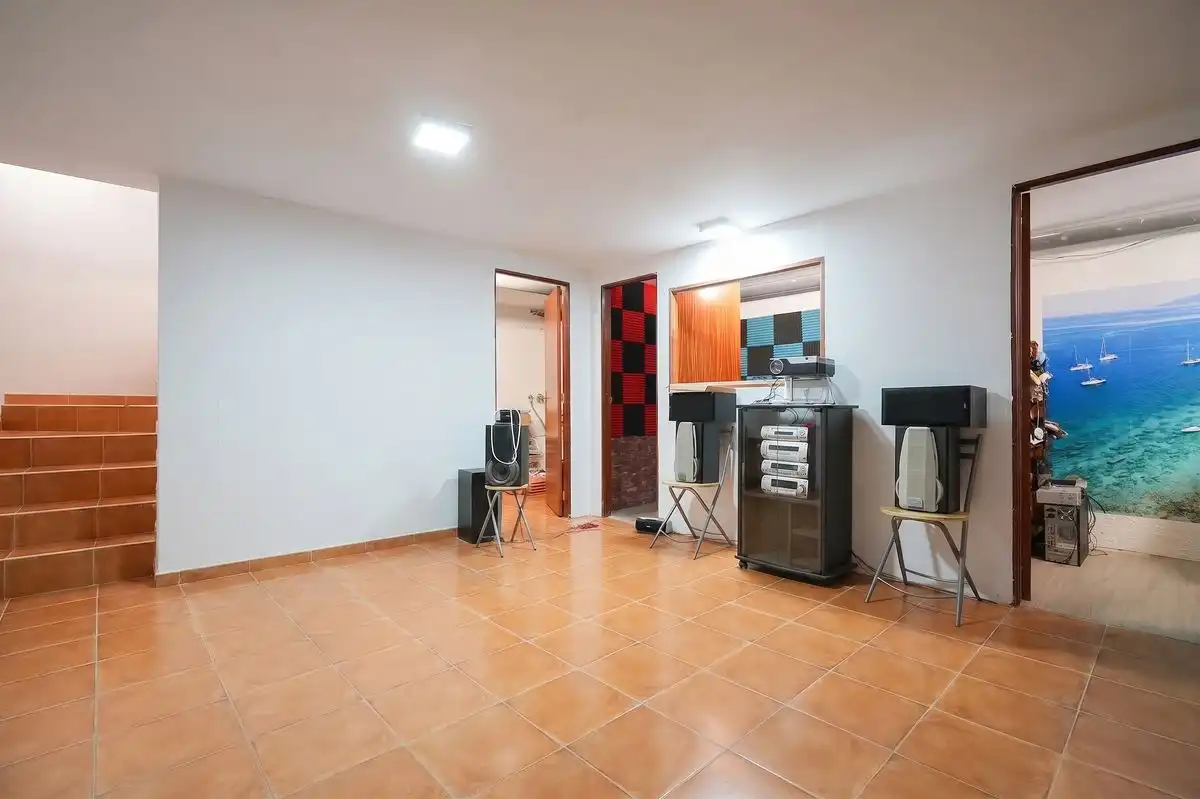 Casa adosada en venta en Villalbilla con Aire acondicionado, Calefacción y Terraza