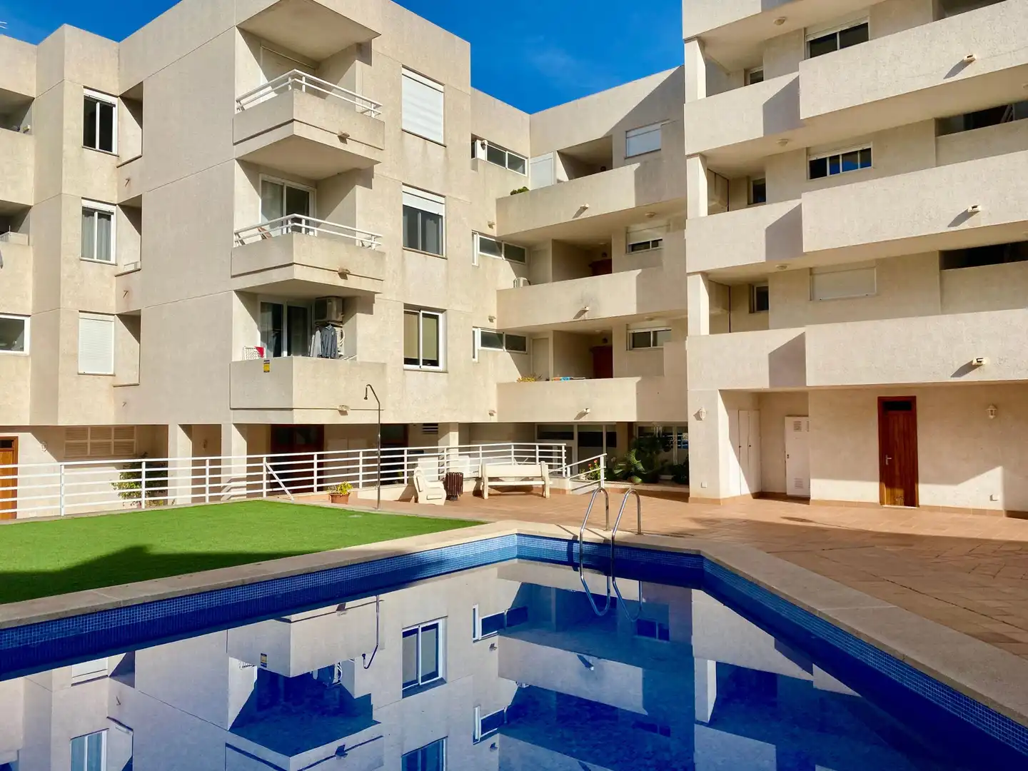 Vista exterior de Apartament de lloguer en Andratx amb Moblat, Balcó i Piscina comunitària