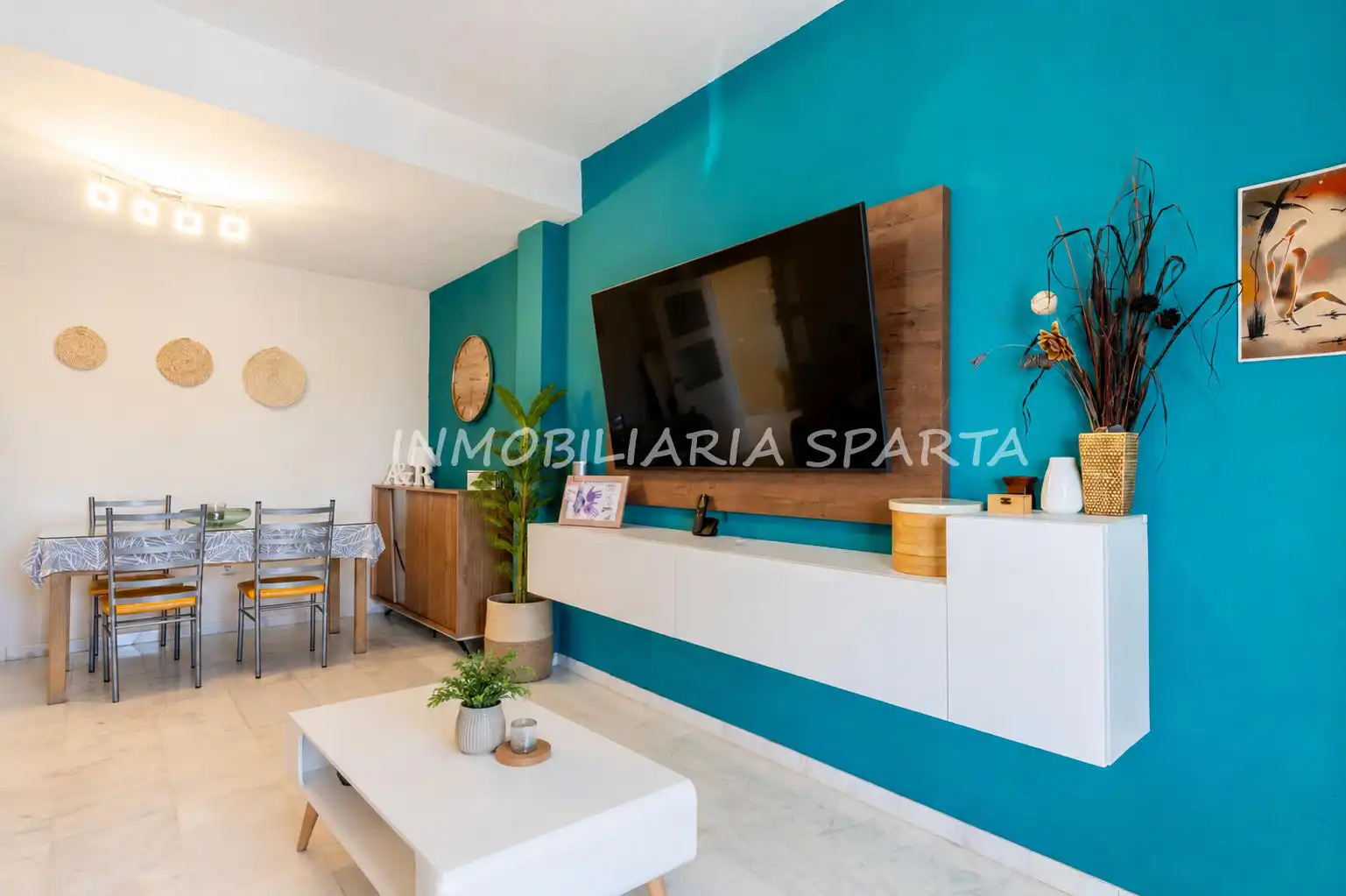 Living room of Detached homes for sale in Benacazón  with Air Conditioner, Heating and Oven