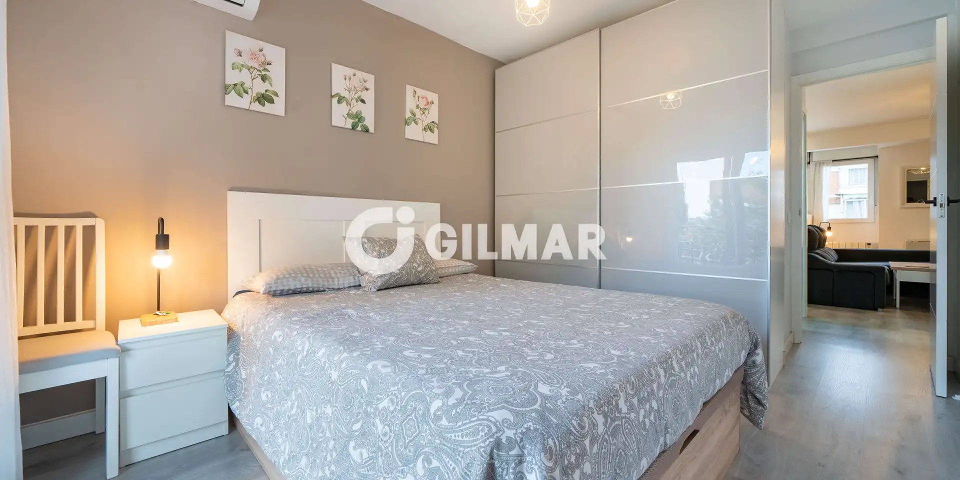 Bedroom of Flat for sale in Ciudad Lineal