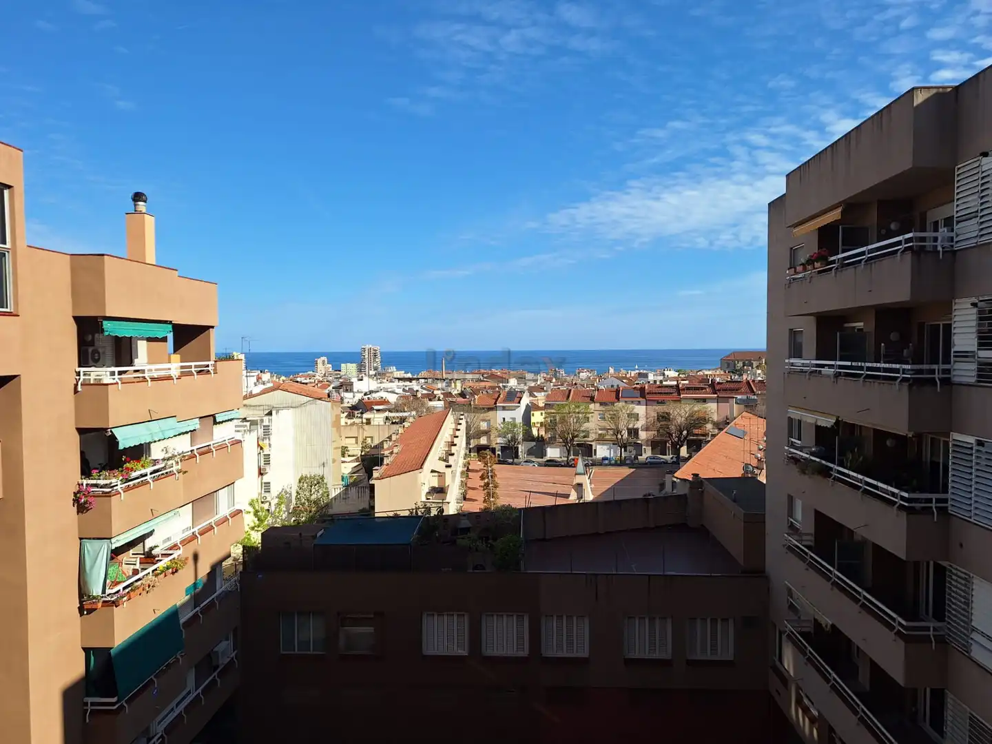 Vista exterior de Piso en venta en Mataró con Calefacción, Horno y Balcón