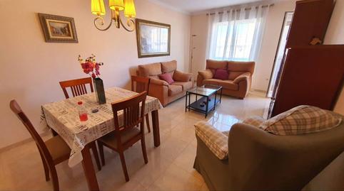Foto 4 de Piso de alquiler en San Luis, Almería
