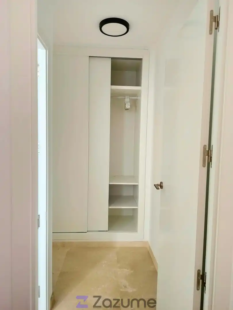 Appartement compact à louer à C. Heliche, imagen 18