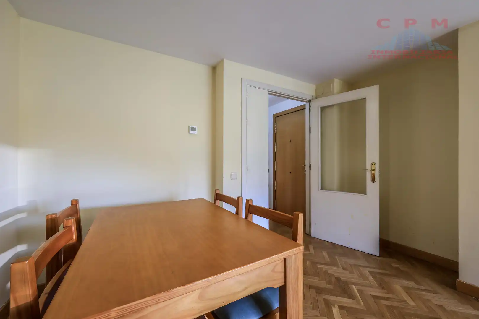 Menjador de Pis de lloguer en Madrid amb Aire condicionat, Calefacció i Parquet