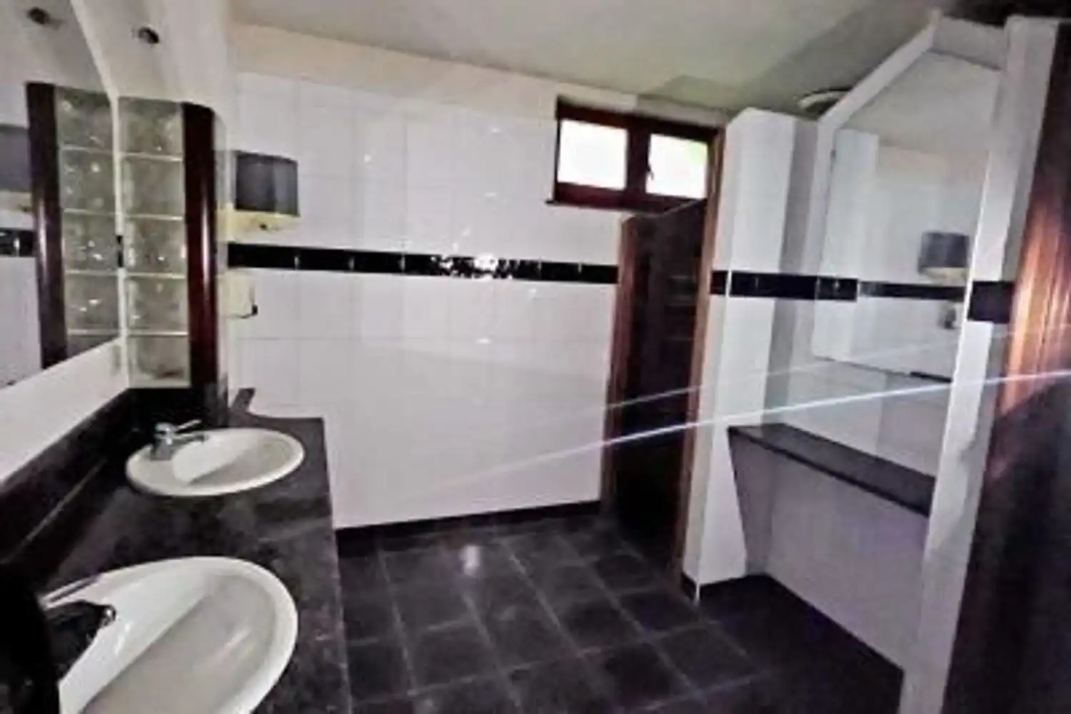 Bany de Edifici en venda en Coaña