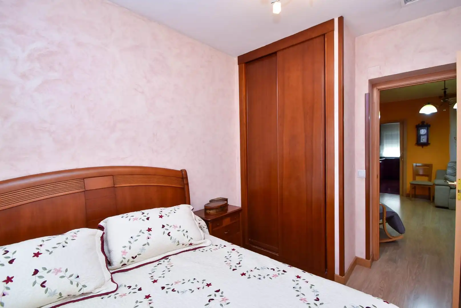 Bedroom of Houses for sale in Illescas  with Air Conditioner, Private garden and Parquet flooring