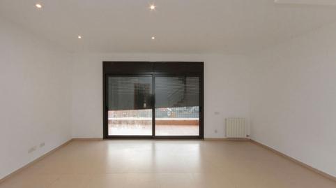 Photo 3 of Single-family semi-detached for sale in C/ Garcilaso de la Vega, Can Franquesa, Santa Coloma de Gramenet