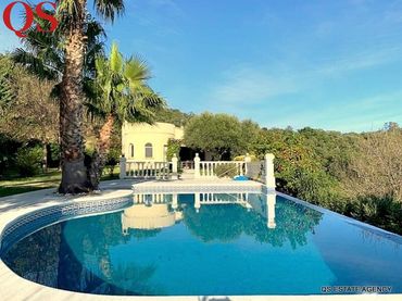 Chalet con piscina en venta en Urbanitzacions del Nord
