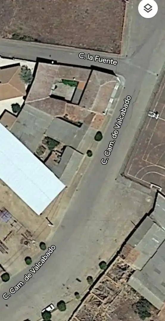 Casa adosada en venda en Roperuelos del Páramo amb Traster, Moblat i Forn