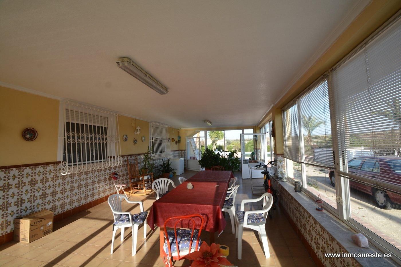 Casa o xalet en venda en Crevillent amb Aire condicionat, Jardí privat i Piscina