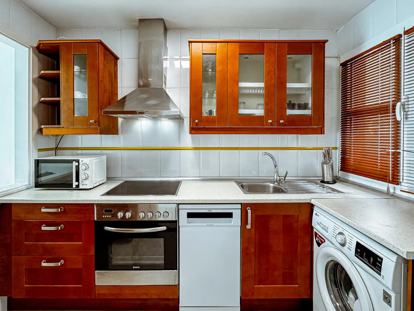 Kitchen of Flat for rent in Las Palmas de Gran Canaria  with Furnished, Oven and Washing machine