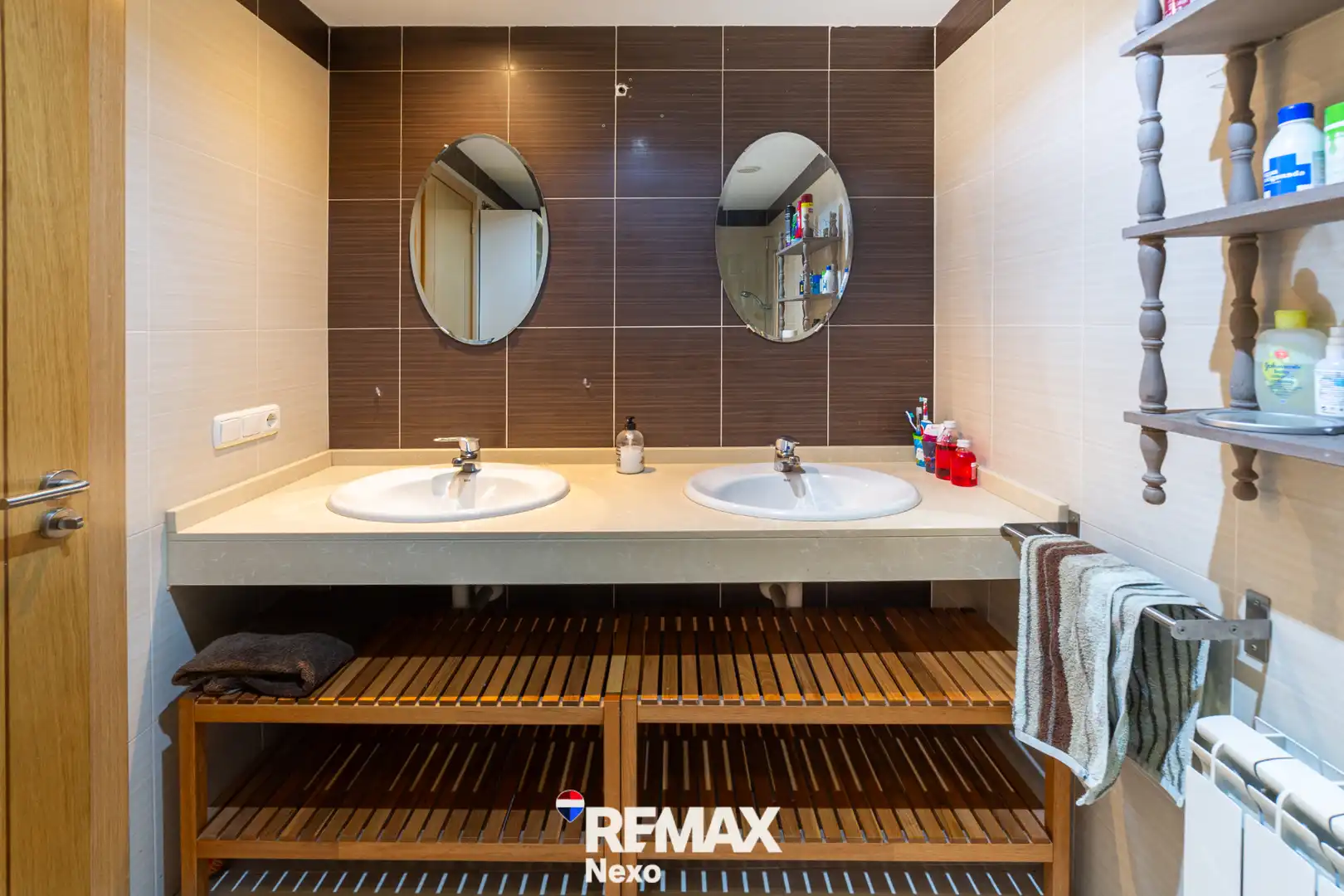 Baño de Piso en venta en Arroyo de la Encomienda con Calefacción, Parquet y Terraza