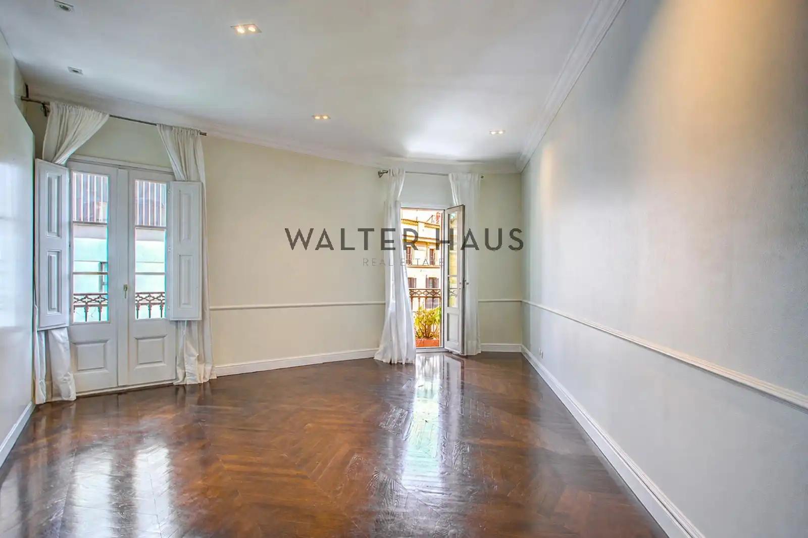 Living room of Flat for sale in Barcelona  with Air Conditioner, Terrace and Balcony