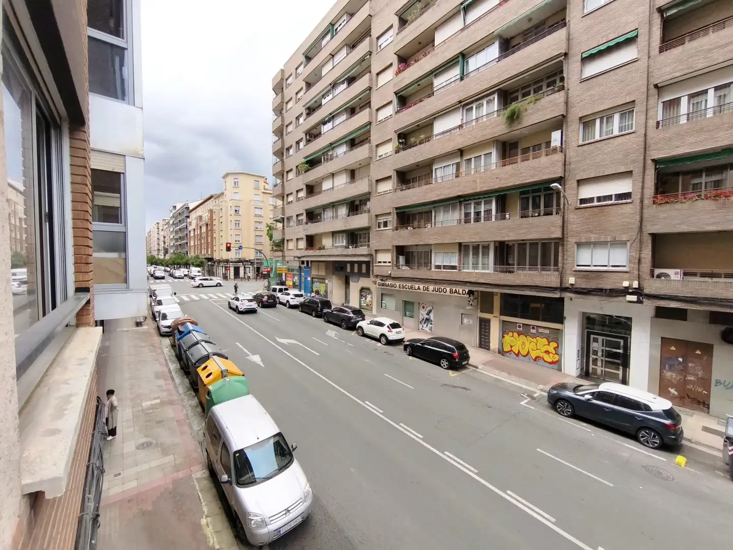 Außenansicht von Wohnung zum Verkauf in  Logroño mit Heizung und Parkett