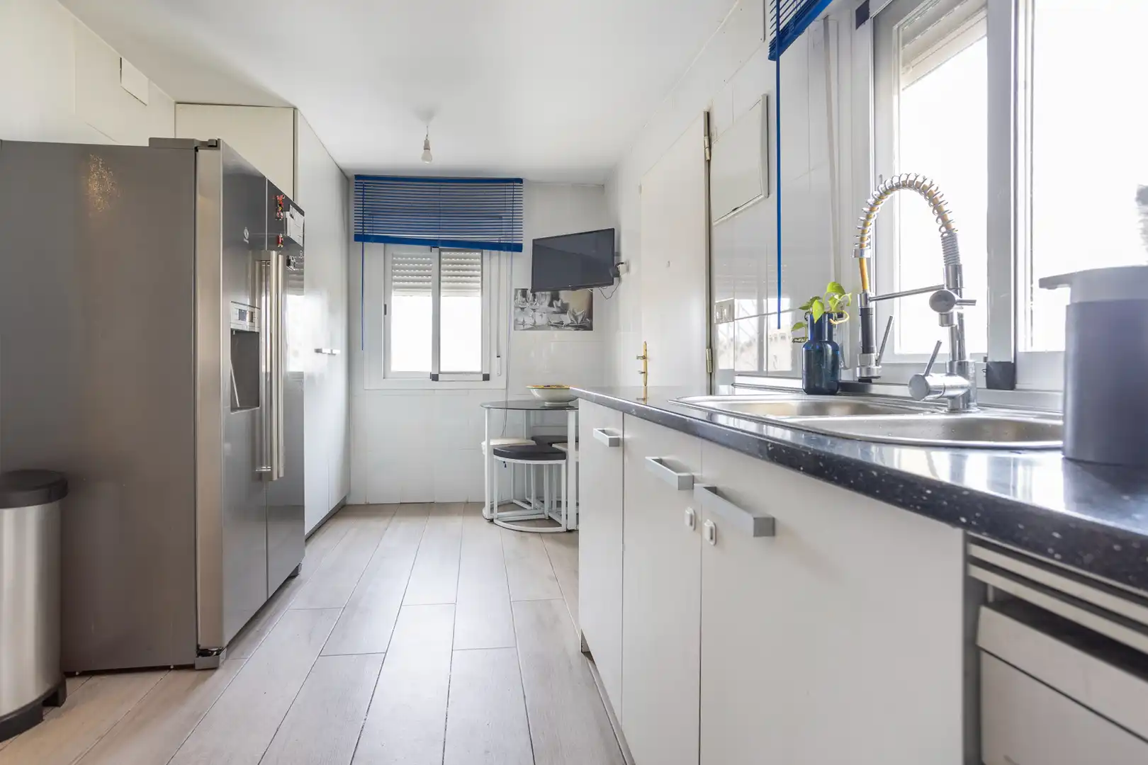 Cocina de Casa o chalet en venta en Casarrubios del Monte con Aire acondicionado, Calefacción y Jardín privado
