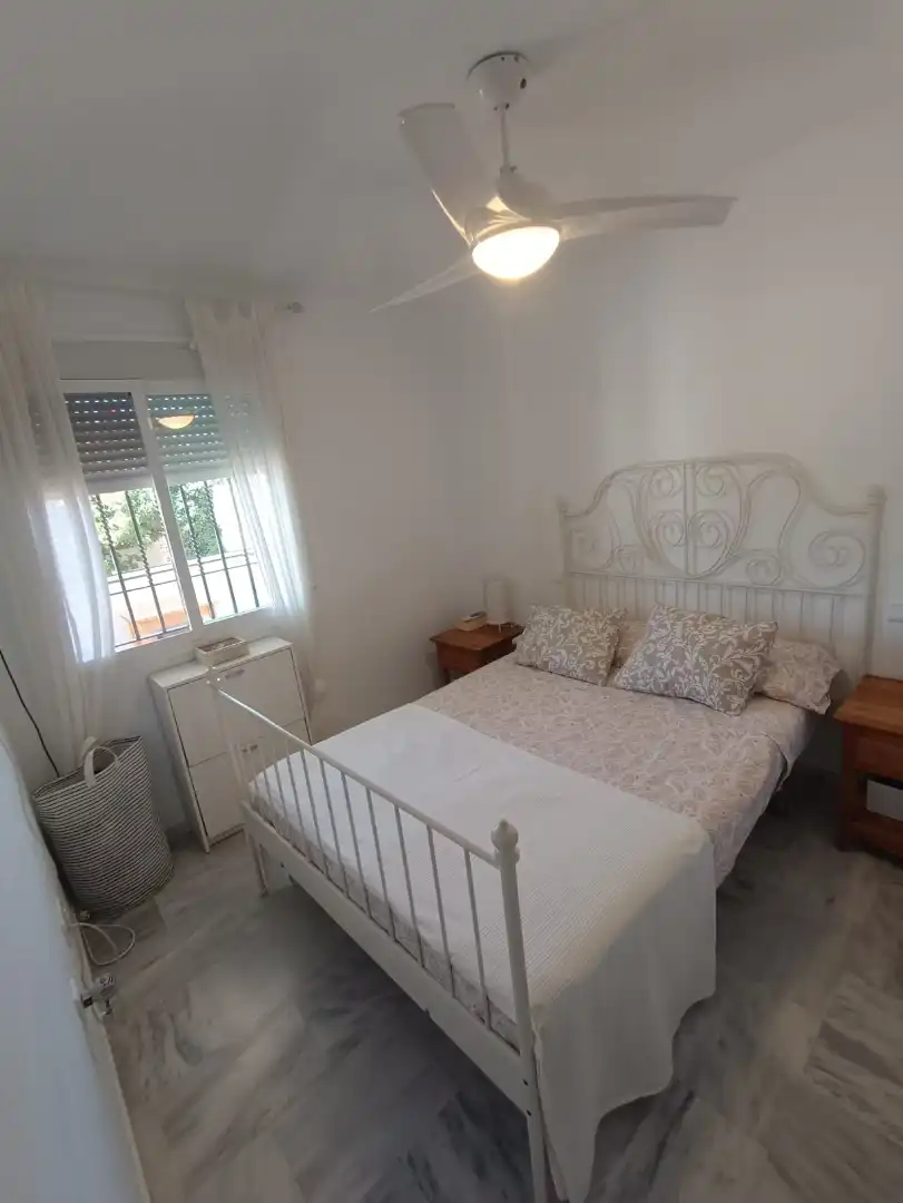 Schlafzimmer von Wohnung zur Miete in Mijas mit Klimaanlage, Möbliert und Ofen