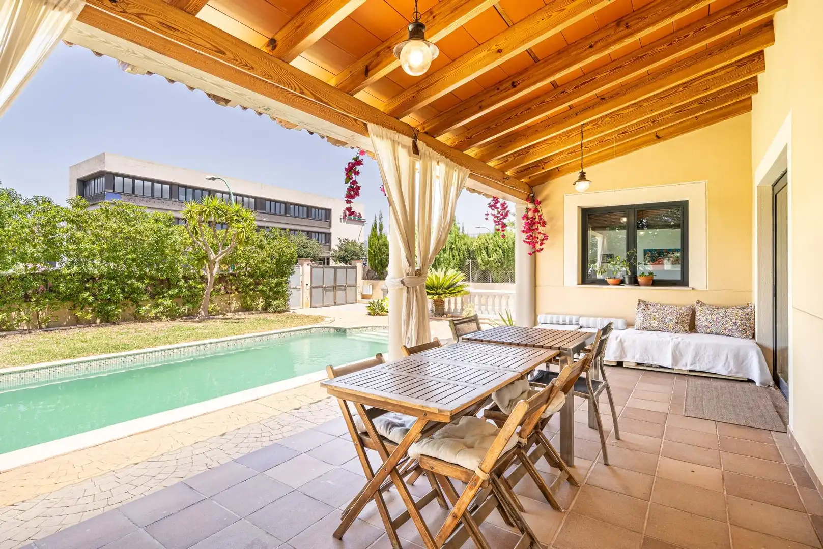 Terrassa de Casa o xalet en venda en Marratxí amb Jardí privat, Terrassa i Piscina