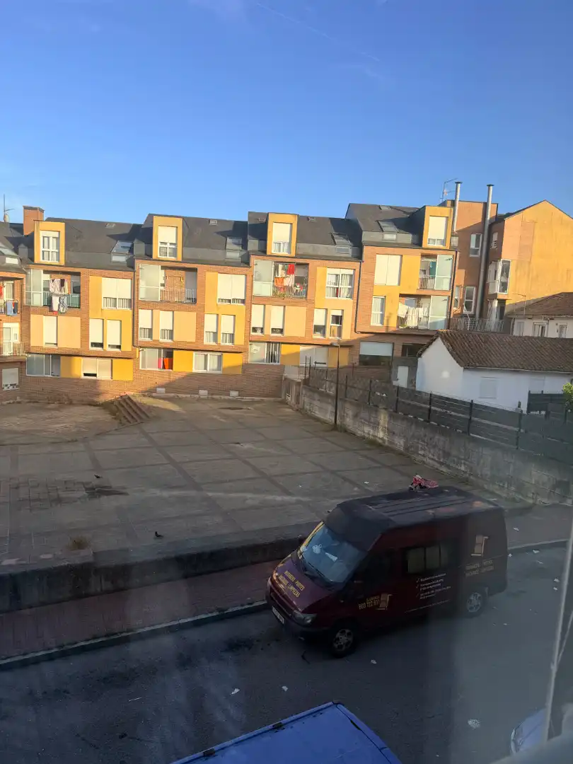 Piso con balcón en venta en Calle de Emilio de Mier 1, imagen 38