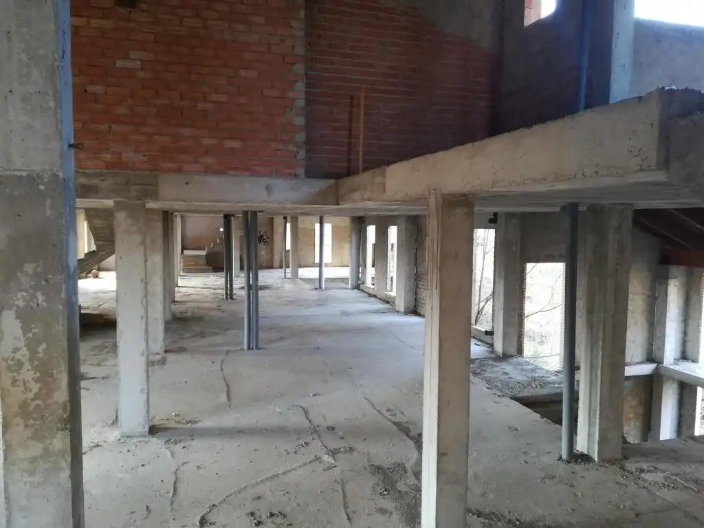 Edificio en venta en Sojuela