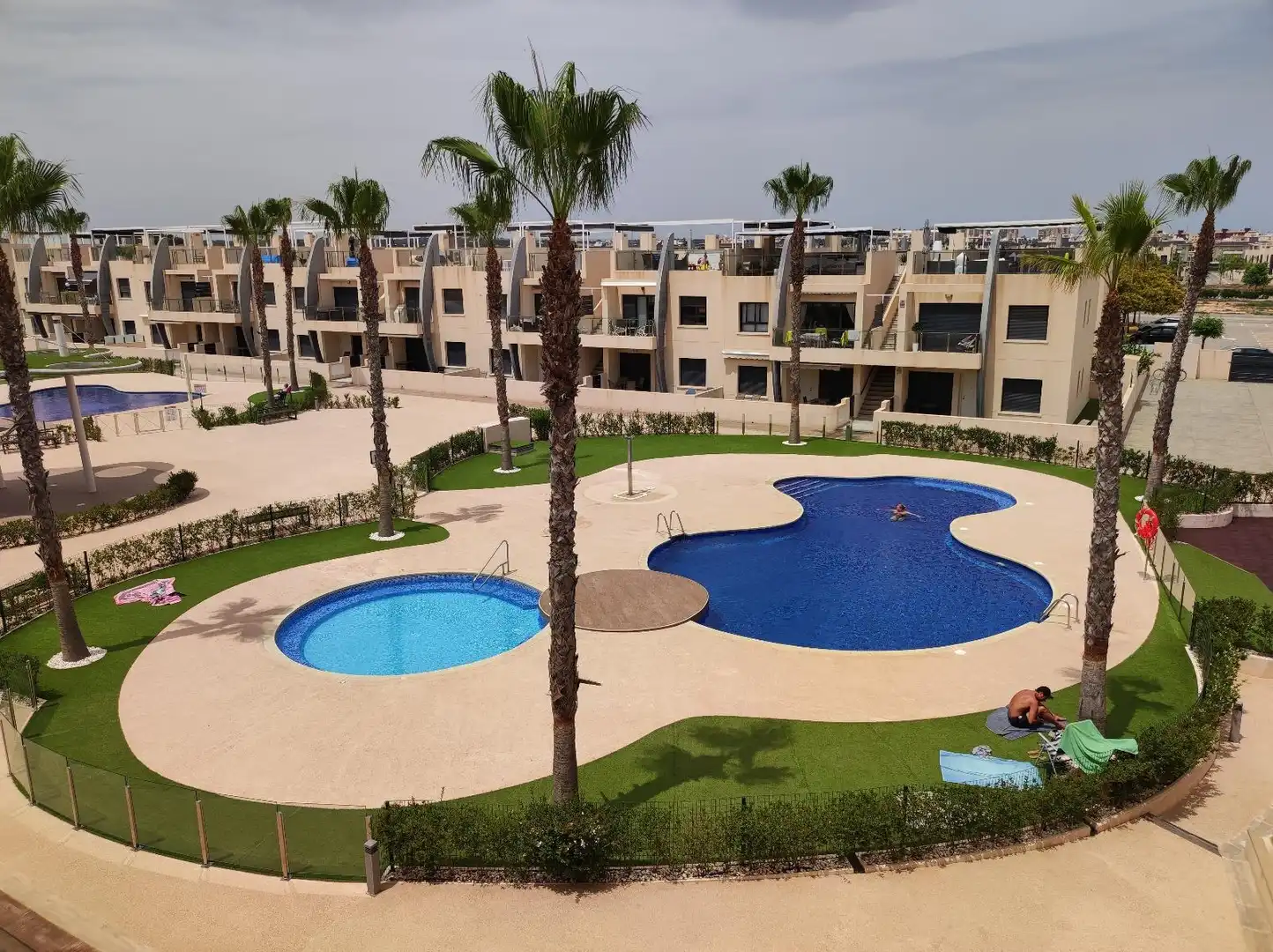 Apartament amb terrassa en venda a Pueblo Latino, imagen 5
