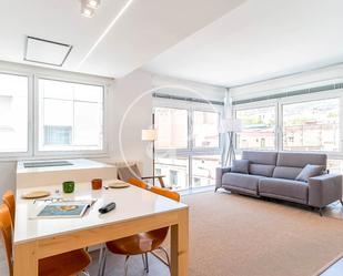 Living room of Flat to rent in  Barcelona Capital  with Air Conditioner, Heating and Terrace