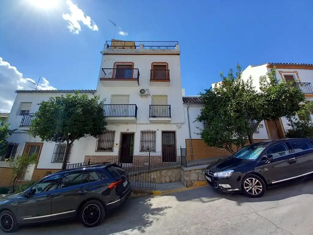 Vista exterior de Piso en venta en Prado del Rey con Terraza