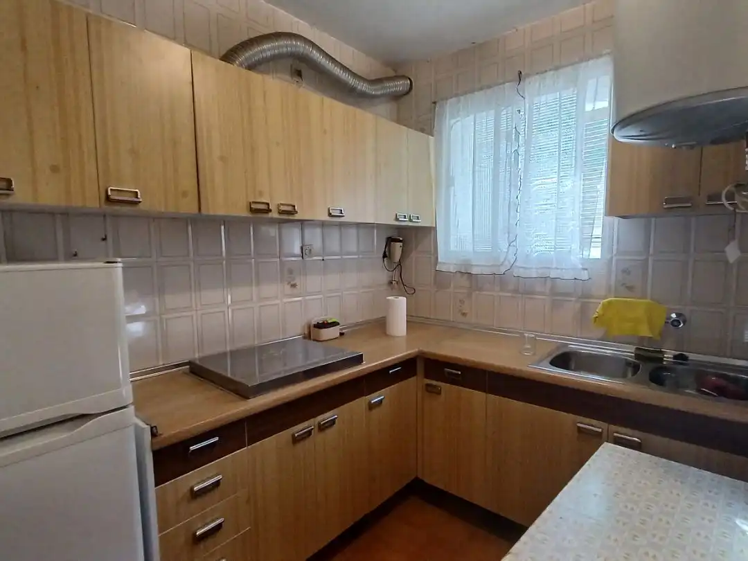 Casa in vendita a cervantes 99, imagen 2