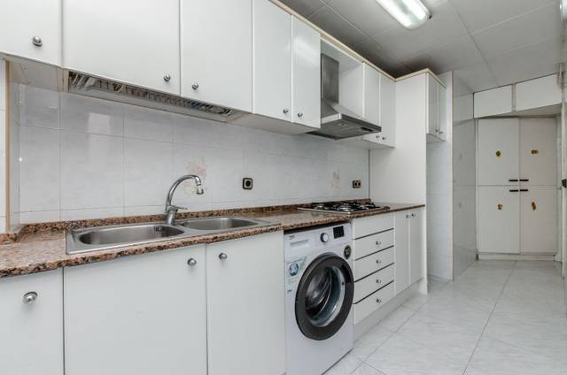 Piso en Venta en Carrer de Fluvià en Sant Martí de Provençals