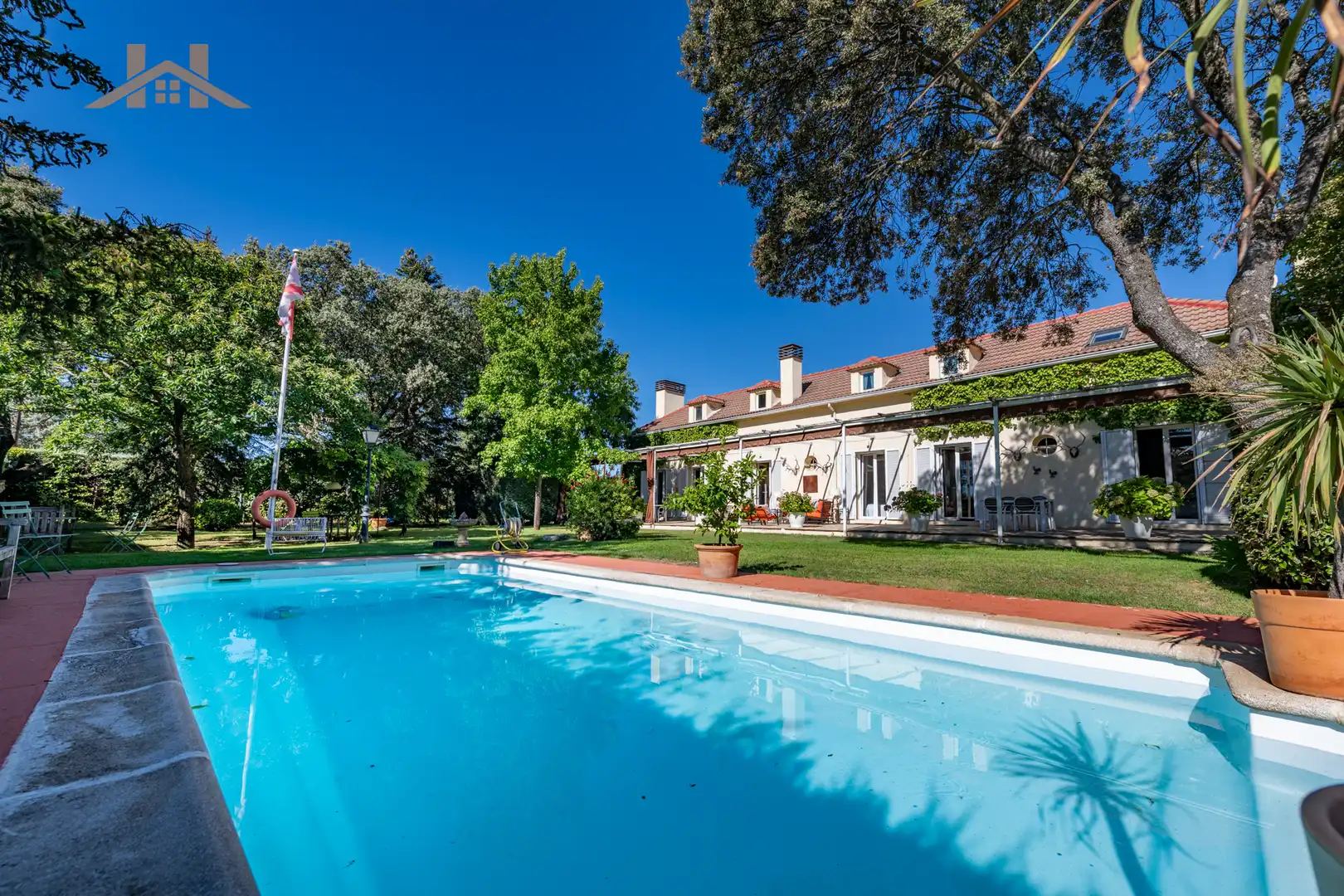 Casa con terrazza in vendita a Navalquejigo - Los Arroyos