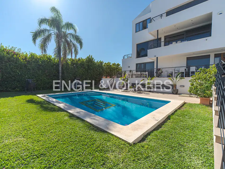 Villa mit Terrasse zum Verkauf in Calle del Sargo, imagen 2