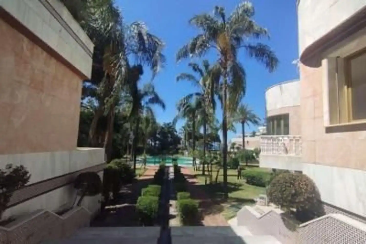 Dúplex amb piscina en venda a Avda José Banús, edificio Gray d´Albion, imagen 41