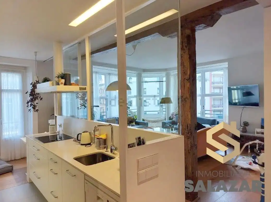 Cocina de Piso de alquiler en Bilbao  con Calefacción