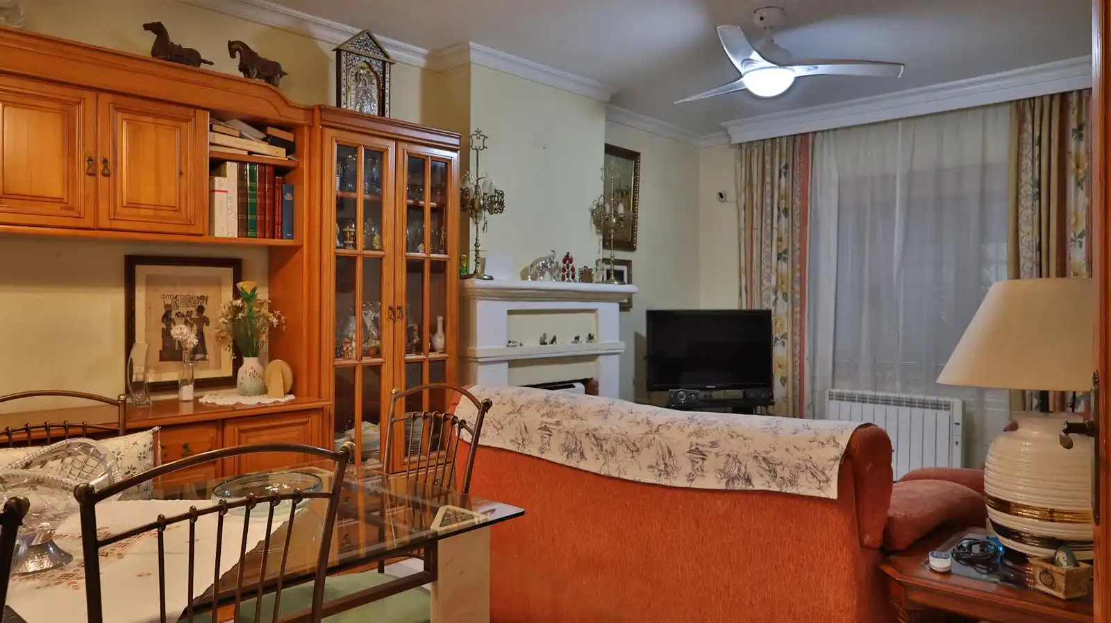 Living room of Detached homes for sale in Málaga  with Terrace and Community pool