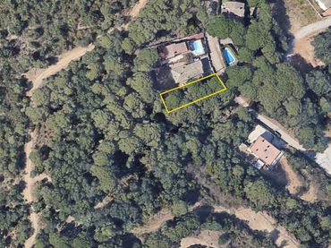 Terreny residencial en venda a Avenida Manxa 94