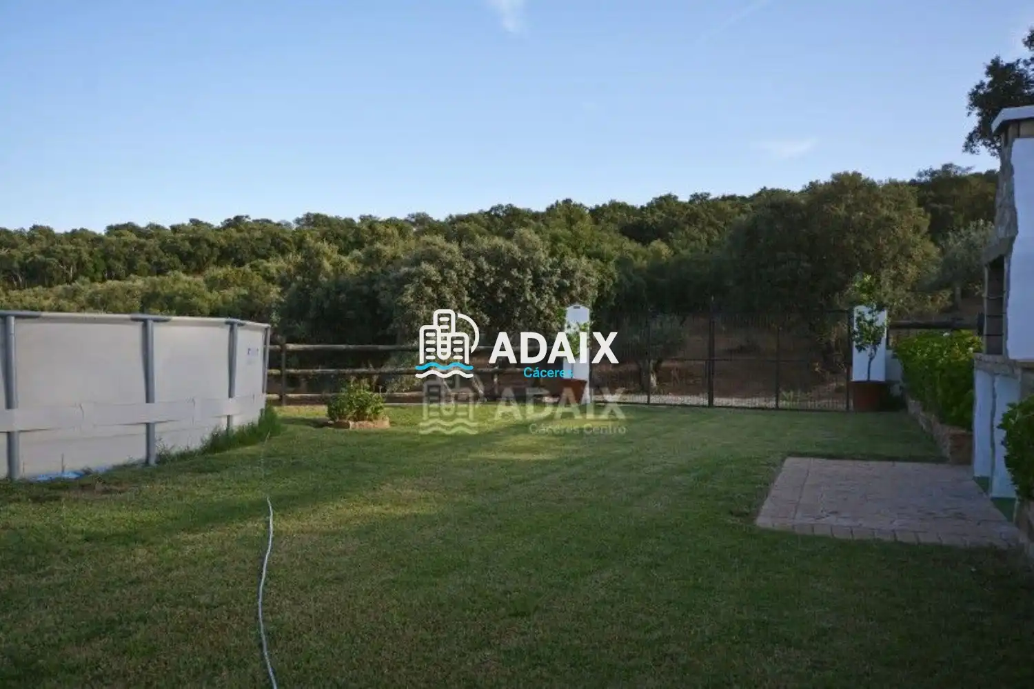 Jardín de Finca rústica en venta en Aliseda con Aire acondicionado y Terraza
