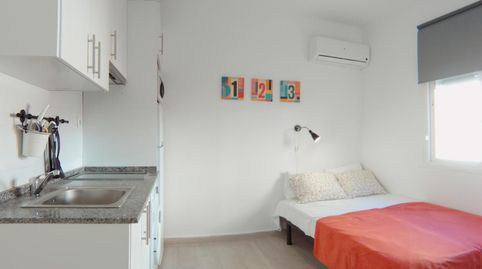 Foto 3 de Estudio de alquiler en Pradolongo, Madrid Capital